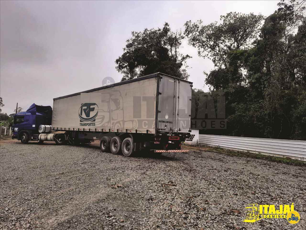 CARRETA SEMI-REBOQUE BAU SIDER Reta Itajai Caminhões NAVEGANTES SANTA CATARINA SC